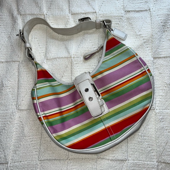 Coach shoulder bag - Picture 1 of 8